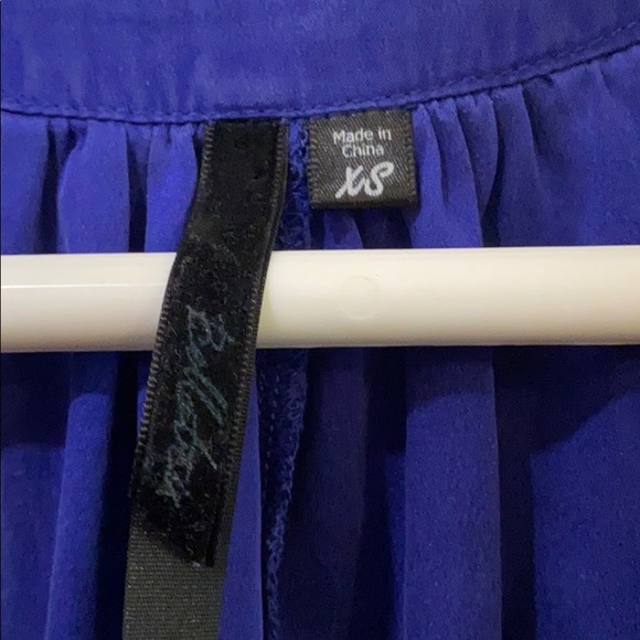 Blue Blouse - Picture 2 of 2